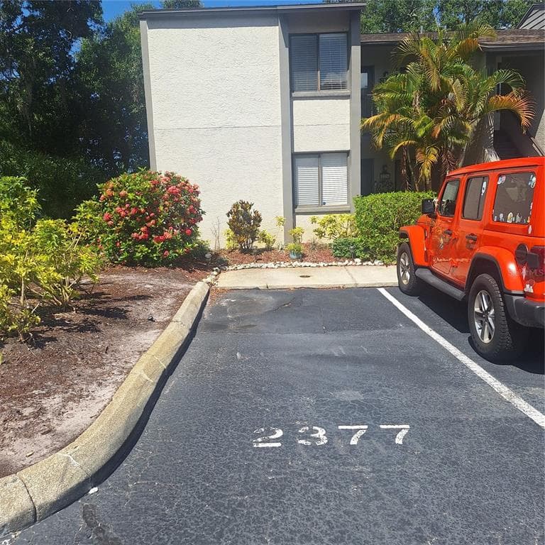 2377 LAKE HEATHER HEIGHTS COURT UNIT 2377 DUNEDIN, FL 34698