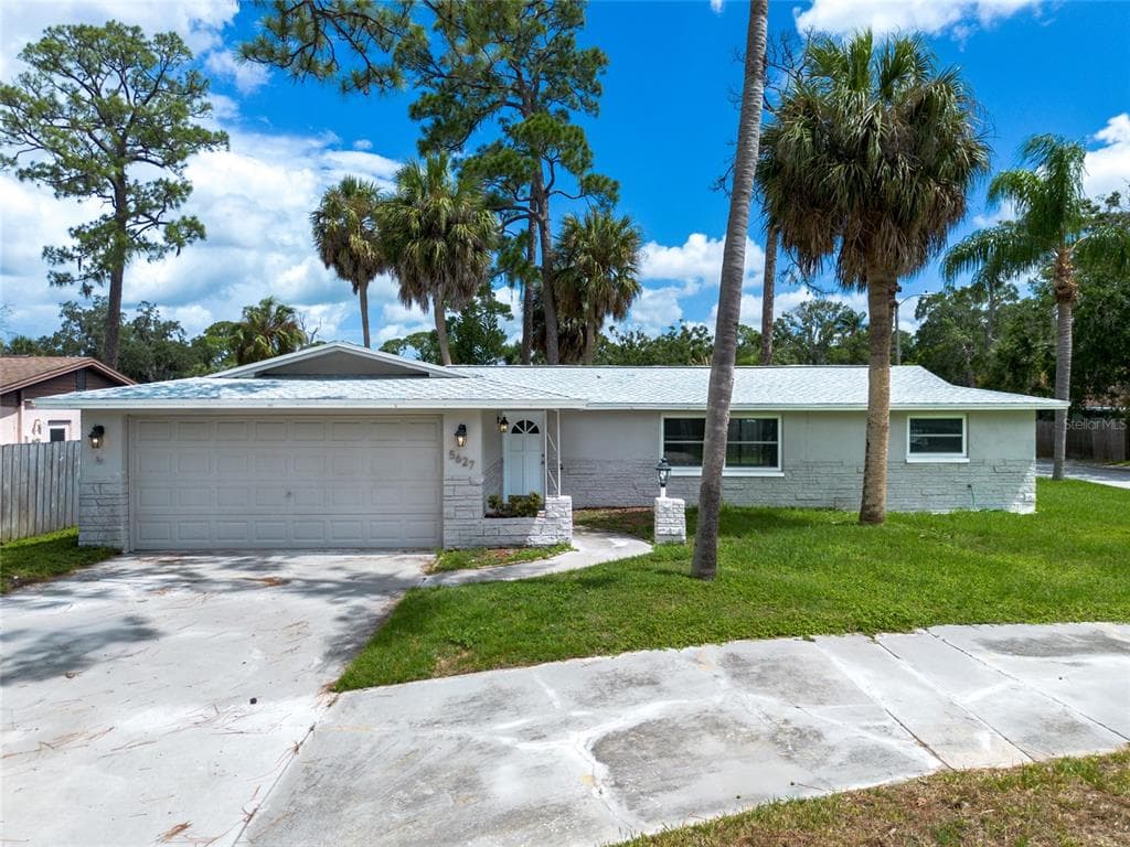 5627 BERLIN DRIVE PORT RICHEY, FL 34668