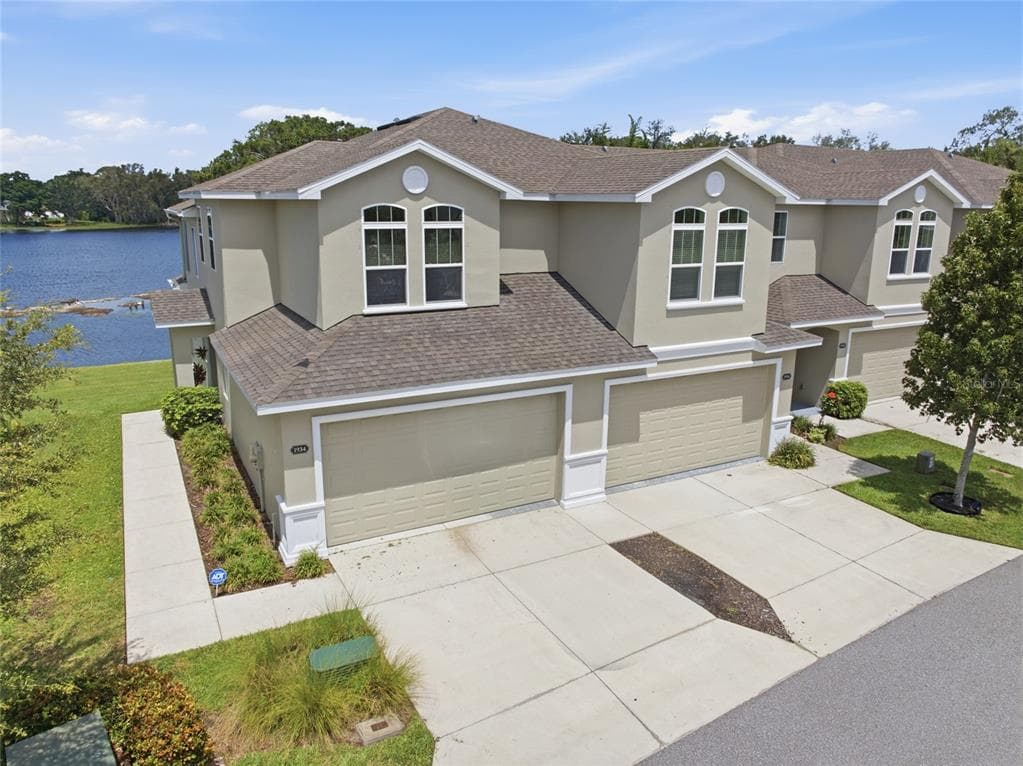 1934 LAKE RIDGE BOULEVARD CLEARWATER, FL 33763