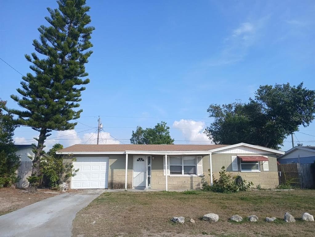 1552 ALERT STREET HOLIDAY, FL 34690