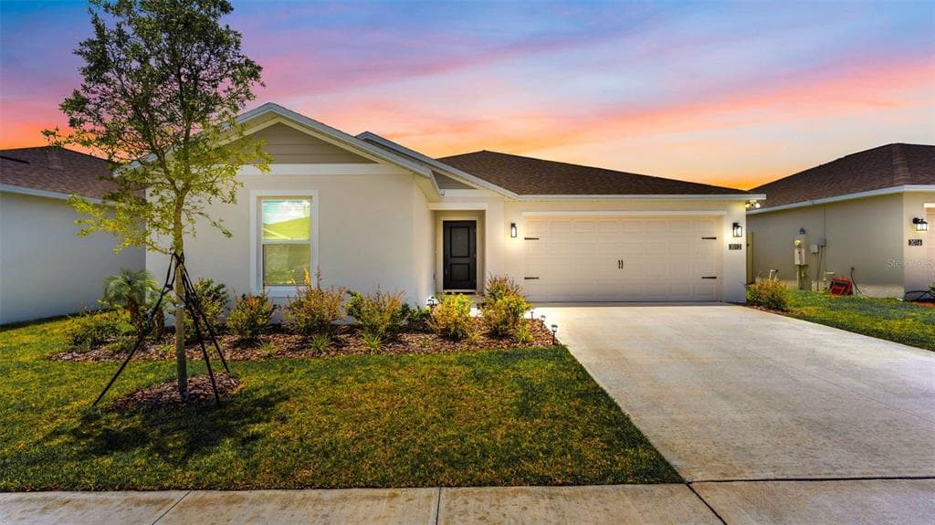 3012 TOTEM ROAD EAGLE LAKE, FL 33839