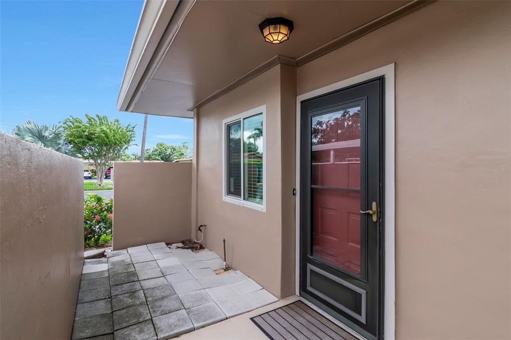 2284 OAK NECK ROAD UNIT F CLEARWATER, FL 33763