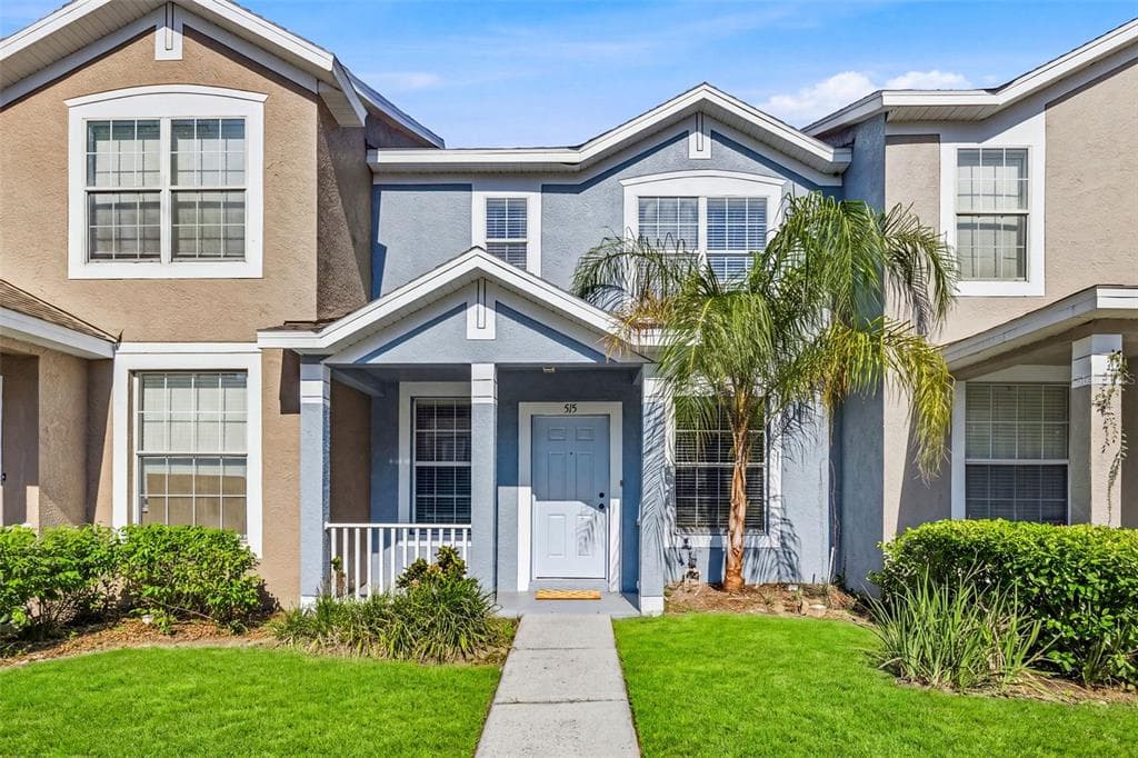 515 SWEET HOLLOW PLACE