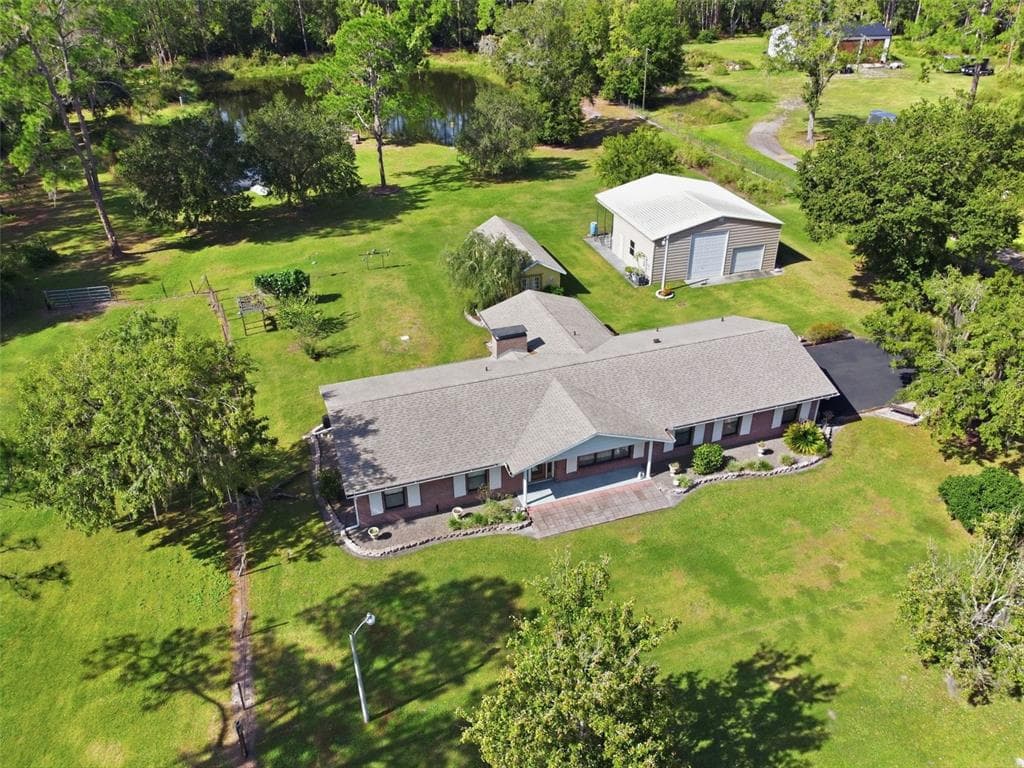 9240 MOORE ROAD LAKELAND, FL 33809