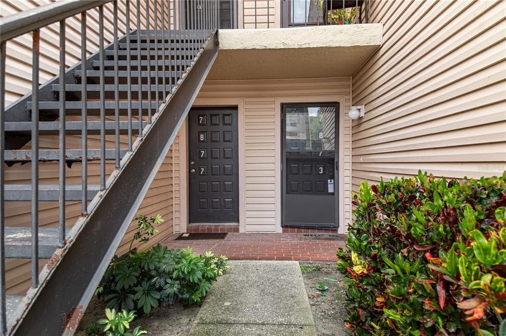 7873 NIAGARA AVENUE UNIT 1803 TAMPA, FL 33617