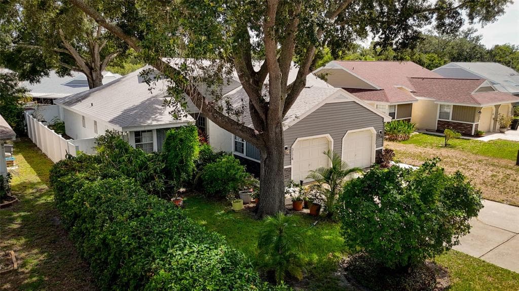 3174 PHLOX DRIVE