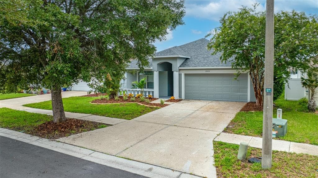8105 WATER TOWER DRIVE TAMPA, FL 33619