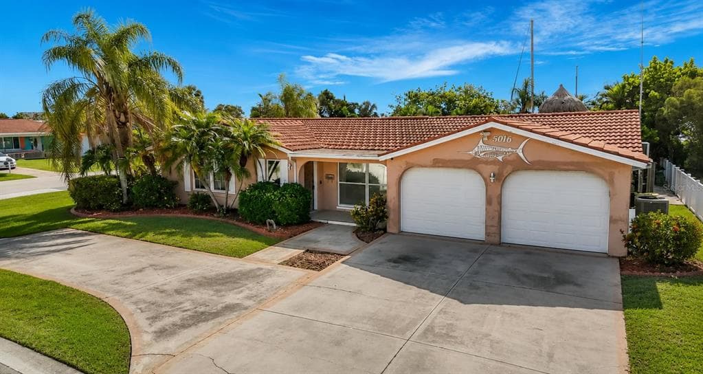 5016 MARLIN DRIVE NEW PORT RICHEY, FL 34652