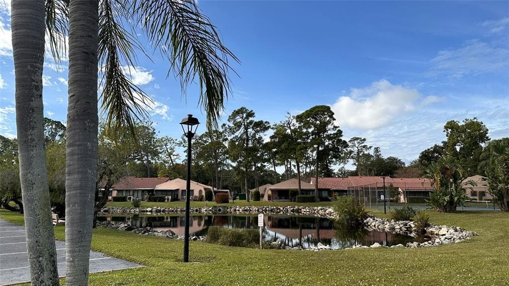9783 86TH AVENUE SEMINOLE, FL 33777