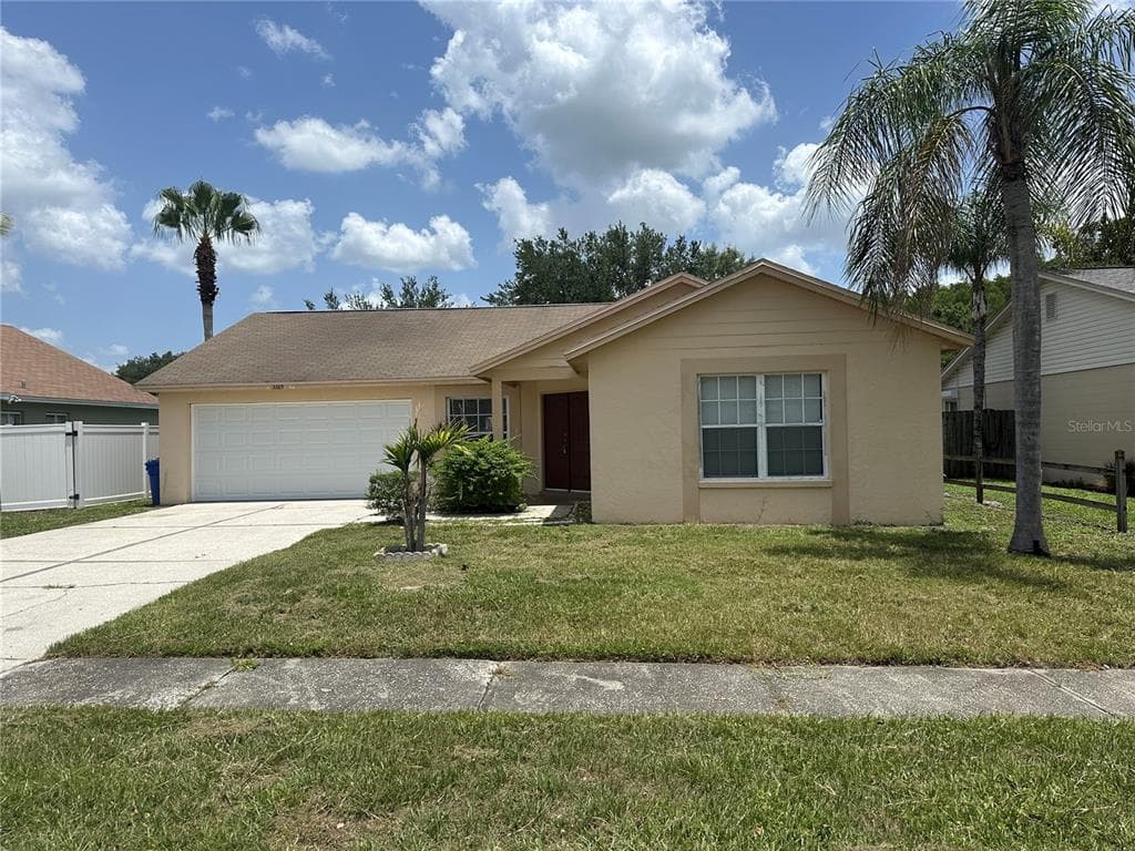 5915 TAYWOOD DRIVE TAMPA, FL 33624