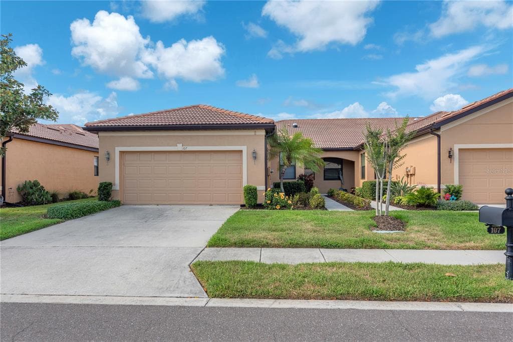 107 SHELL FALLS DRIVE APOLLO BEACH, FL 33572