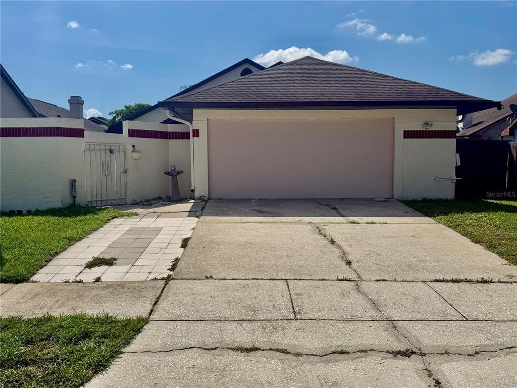 7029 DRURY STREET TAMPA, FL 33635