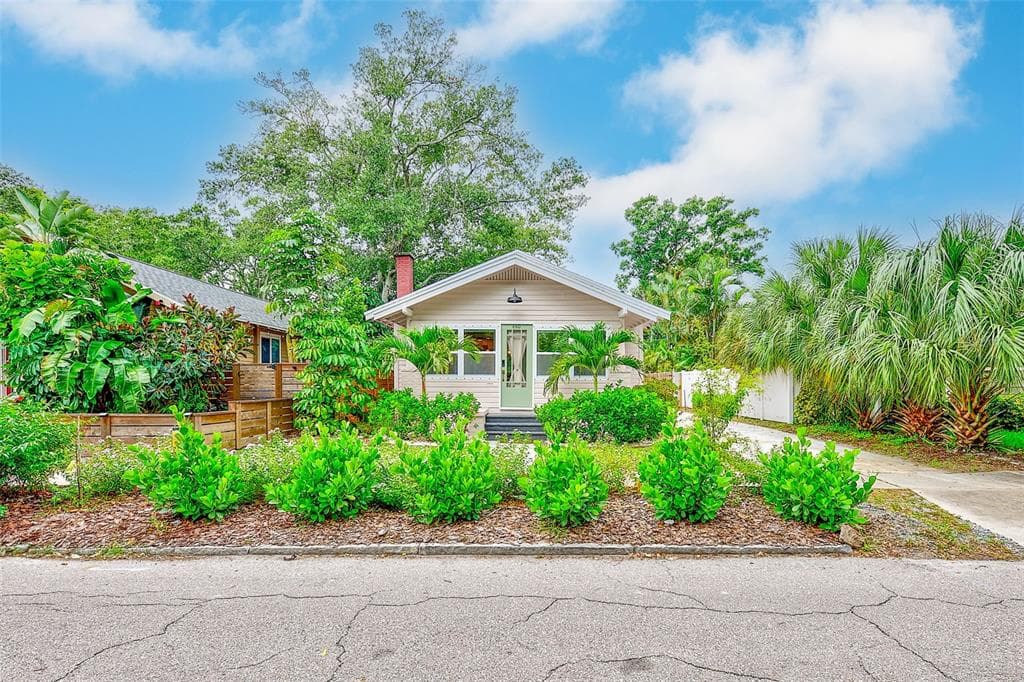 440 22ND STREET N ST PETERSBURG, FL 33713