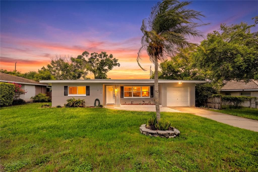 703 24TH STREET SW LARGO, FL 33770