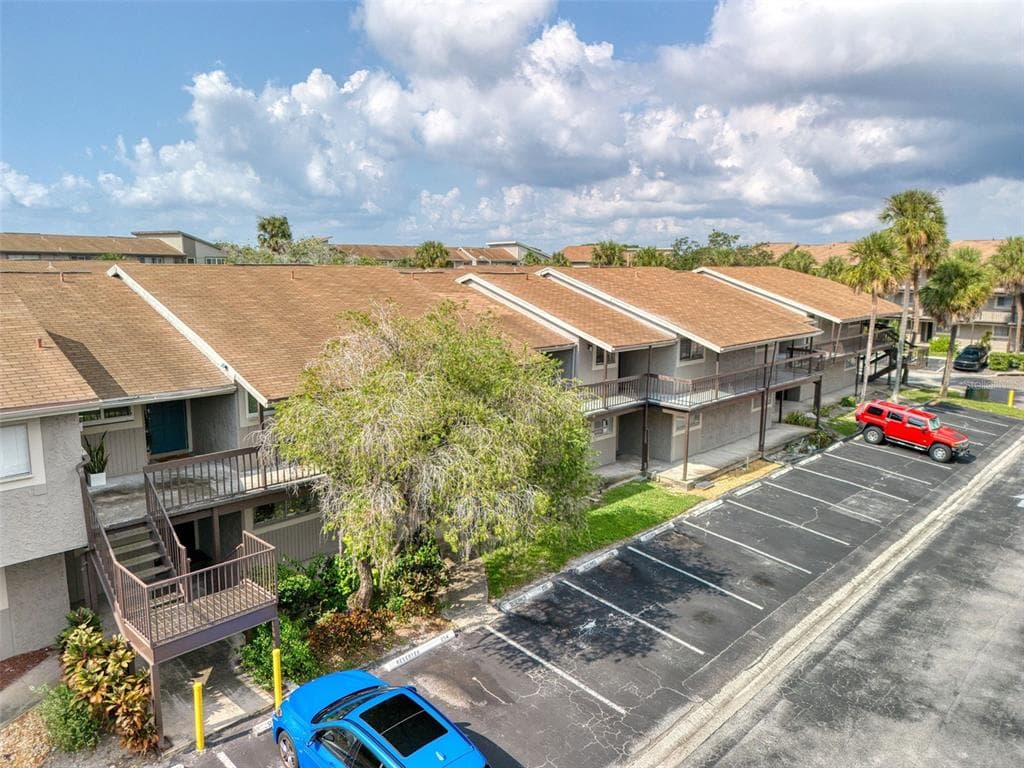 6334 NEWTOWN CIRCLE UNIT 34B4