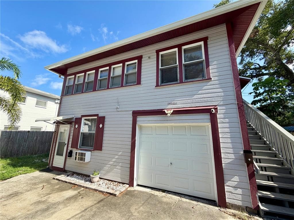 3452 9TH AVENUE N UNIT Lower ST PETERSBURG, FL 33713
