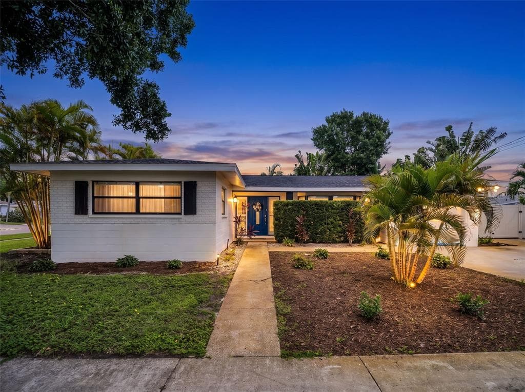 3361 59TH STREET N ST PETERSBURG, FL 33710