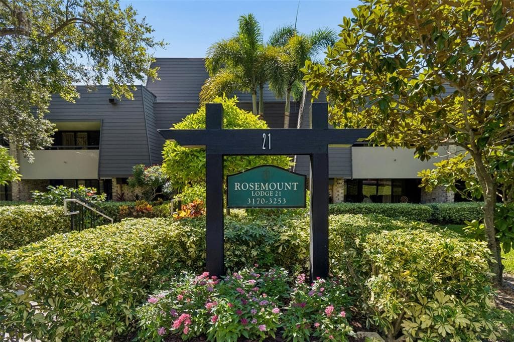 36750 US HIGHWAY 19 UNIT 21102