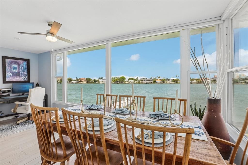 770 ISLAND WAY UNIT N204 CLEARWATER, FL 33767