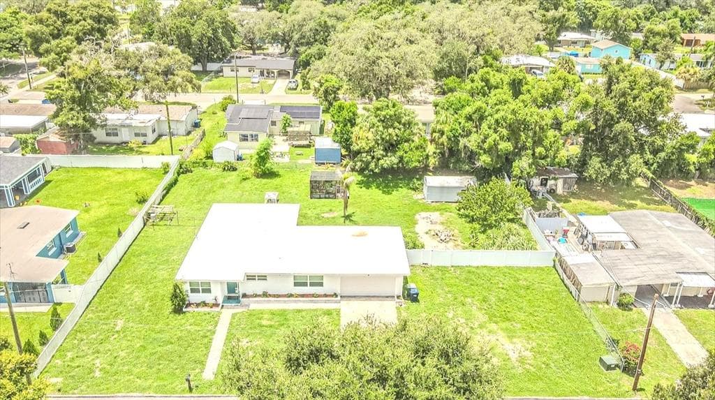 8706 RUTH PLACE TAMPA, FL 33604