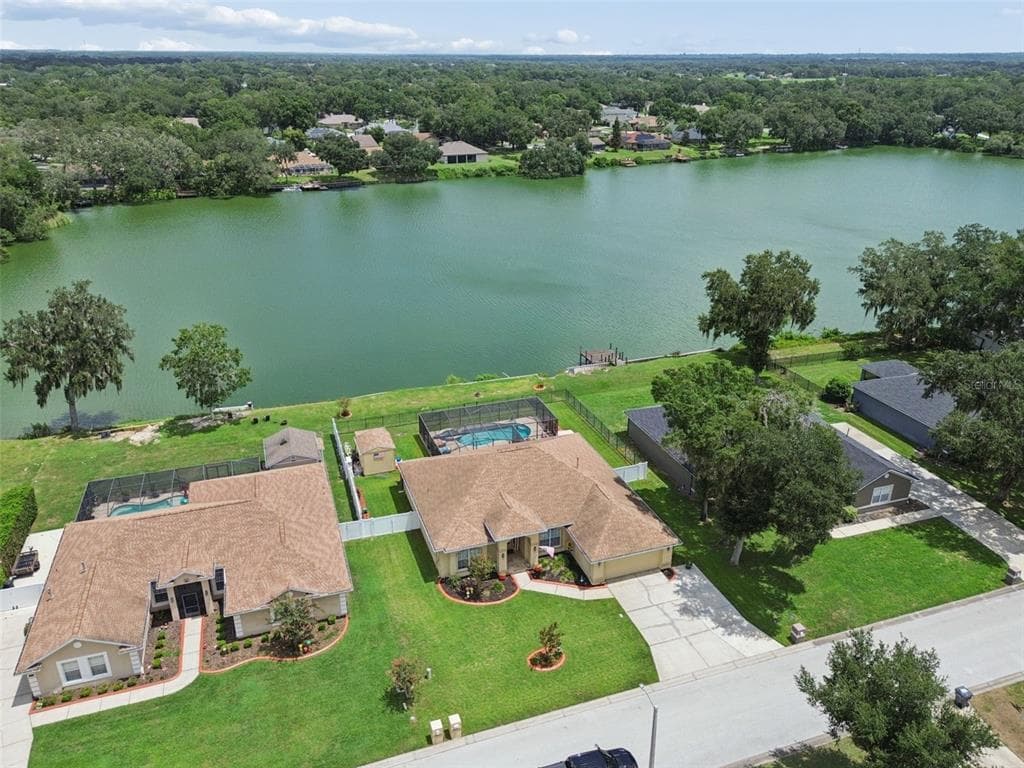 3119 BLACKWATER OAKS WAY MULBERRY, FL 33860