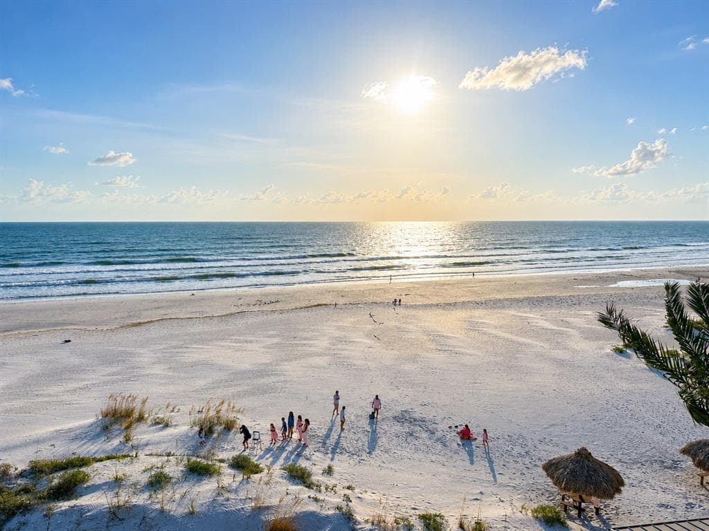 3800 GULF BOULEVARD UNIT PH ST PETERSBURG, FL 33706