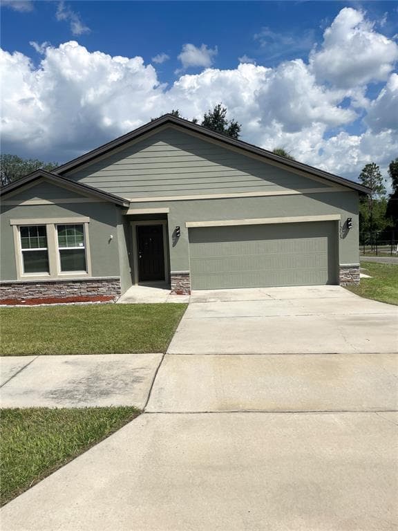 15725 PINE SISKIN LOOP MASCOTTE, FL 34753