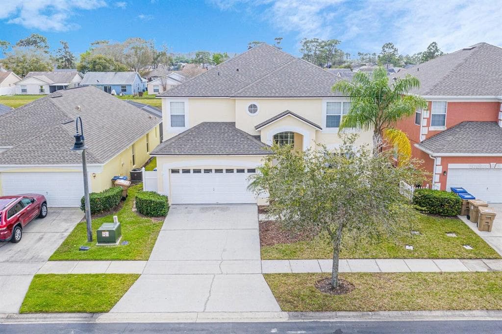 182 HIDEAWAY BEACH LANE KISSIMMEE, FL 34746