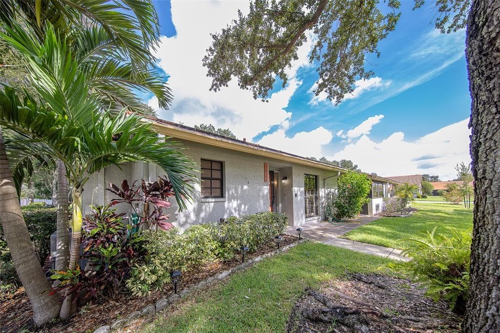 2022 NASH DRIVE CLEARWATER, FL 33763