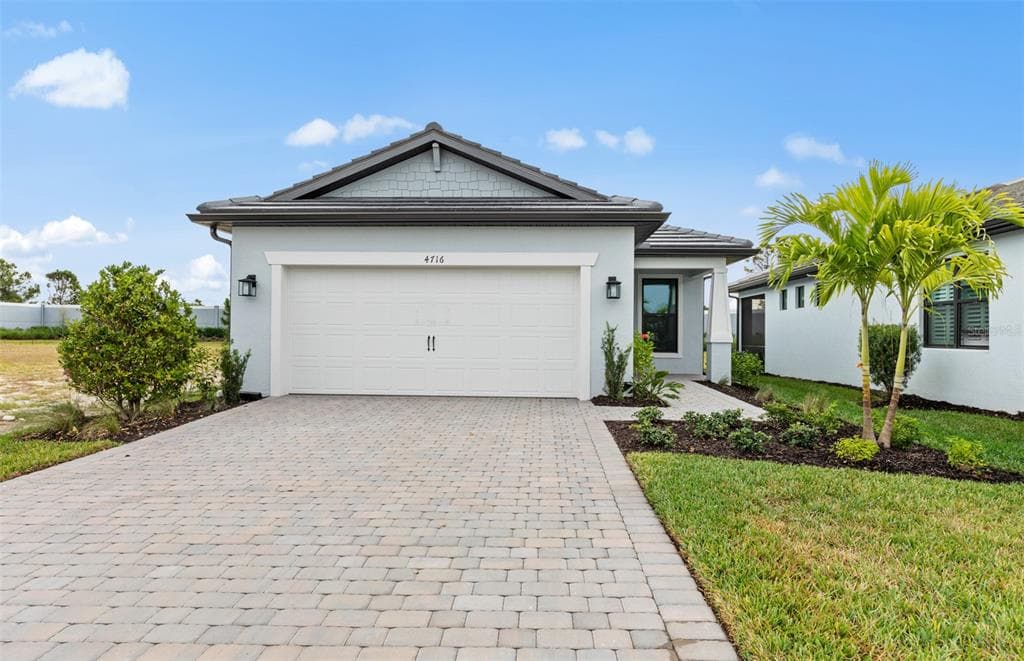 4695 BLUE STAR COURT NORTH PORT, FL 34289