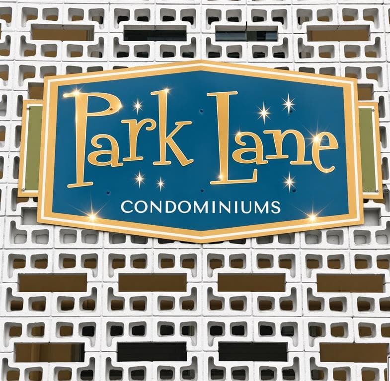 2155 WOOD STREET UNIT A5 SARASOTA, FL 34237