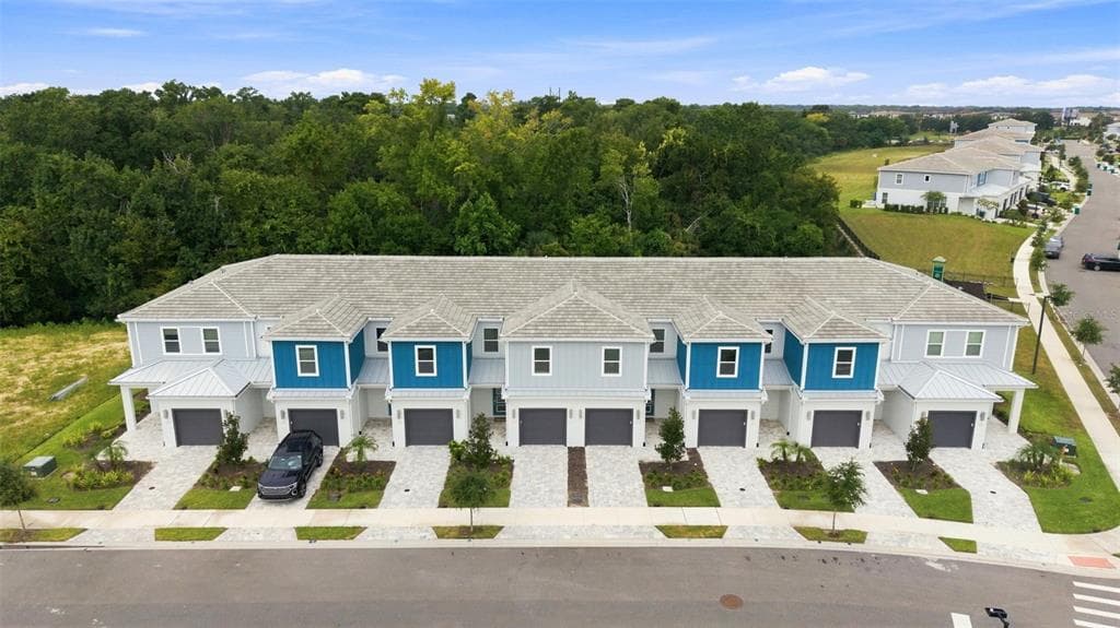 1216 ROYAL VIEW TERRACE KISSIMMEE, FL 34747