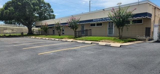 6961 1ST AVENUE N ST PETERSBURG, FL 33710