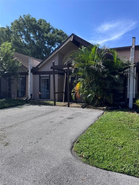 4008 MURIEL PLACE UNIT 1 TAMPA, FL 33614