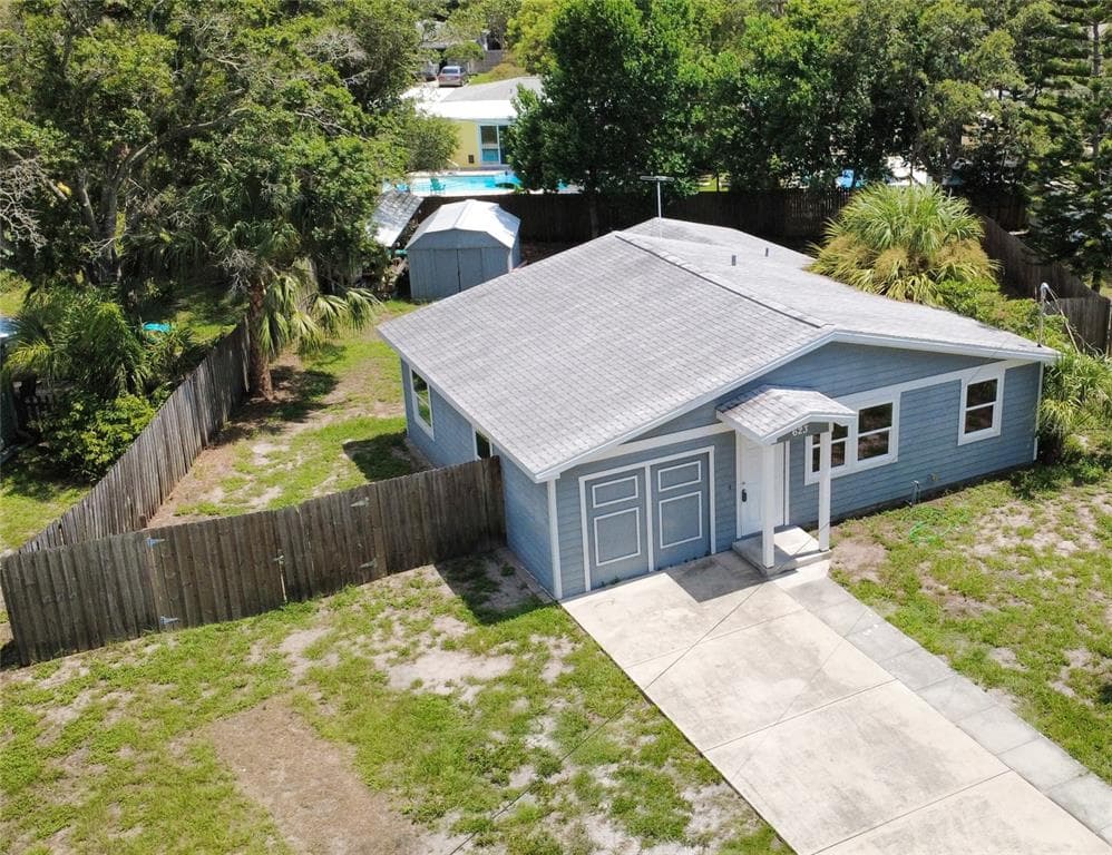 623 DEXTER DRIVE DUNEDIN, FL 34698