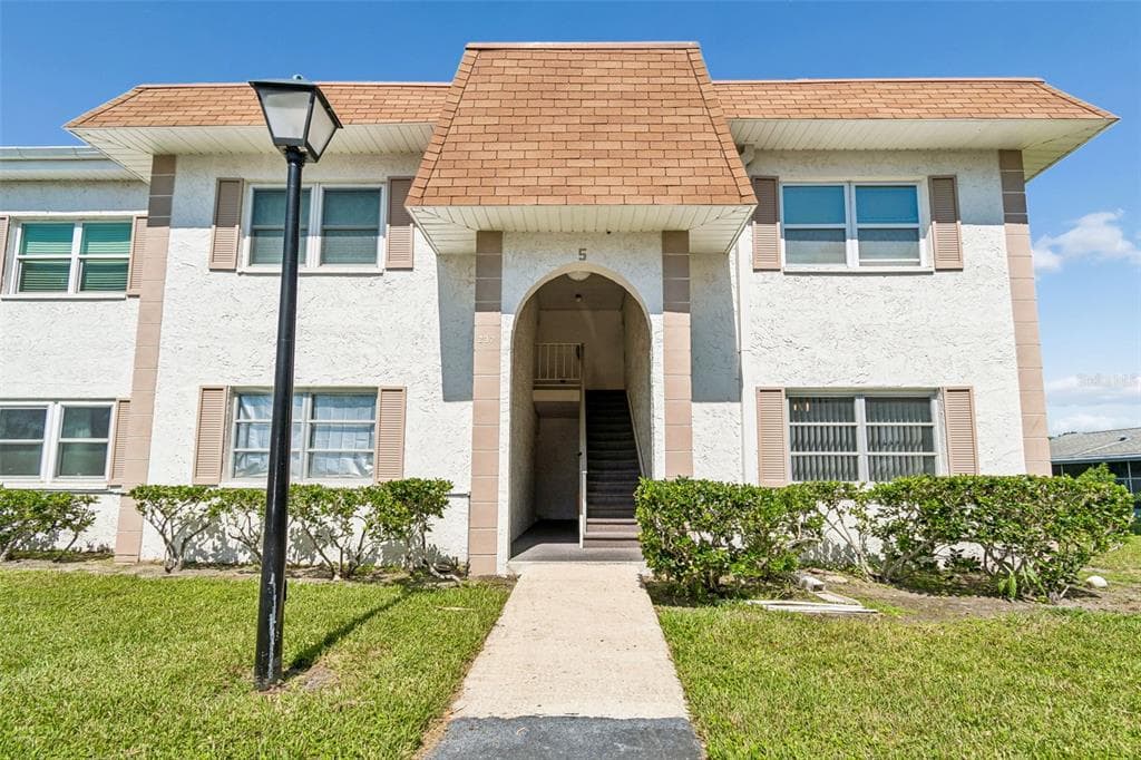 237 S MCMULLEN BOOTH ROAD UNIT 51 CLEARWATER, FL 33759