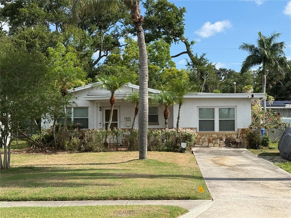 2435 26TH AVENUE S ST PETERSBURG, FL 33712