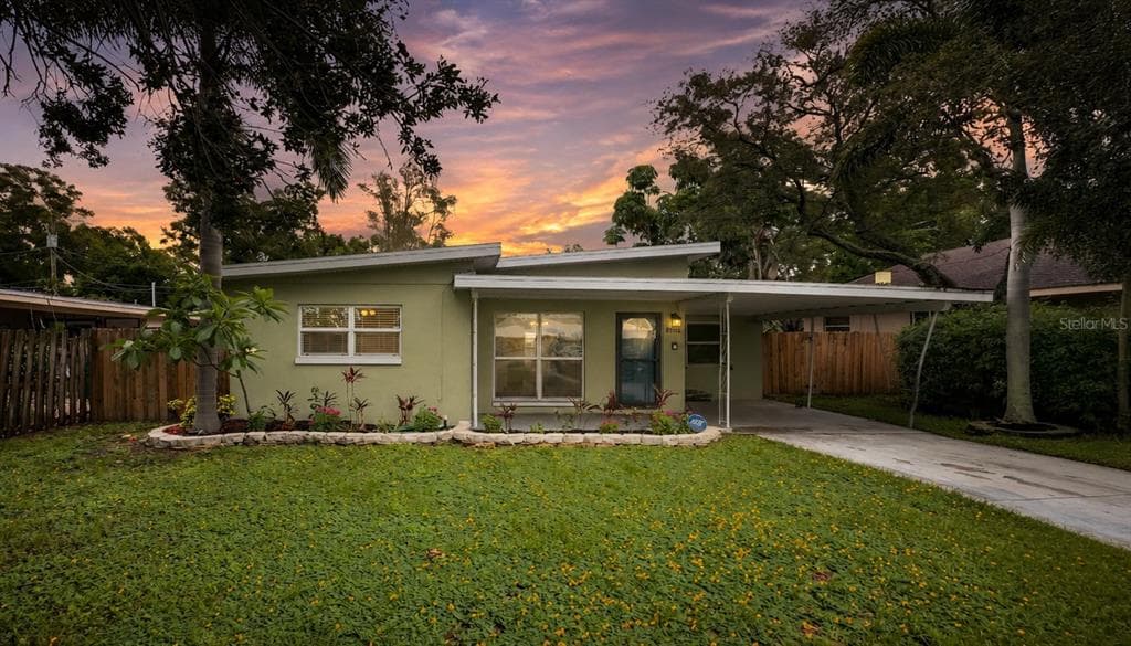 2125 N HERCULES AVENUE CLEARWATER, FL 33763