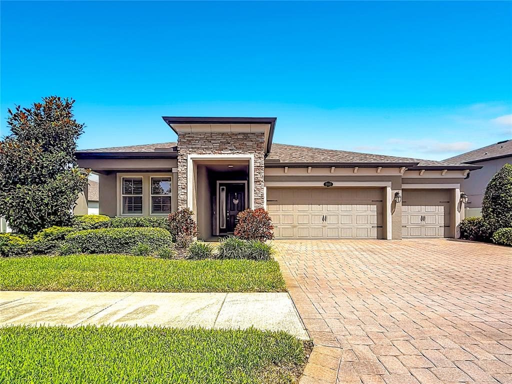 19563 LEONARD ROAD LUTZ, FL 33558