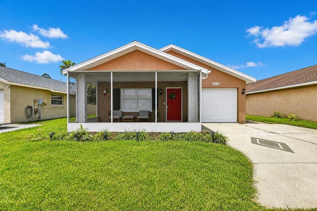 4772 SILVER CIRCLE ZEPHYRHILLS, FL 33541