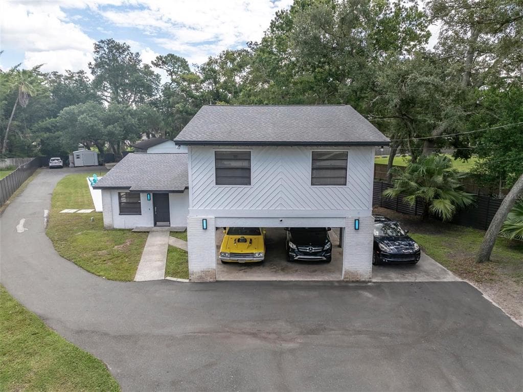 12409 N BOULEVARD TAMPA, FL 33612