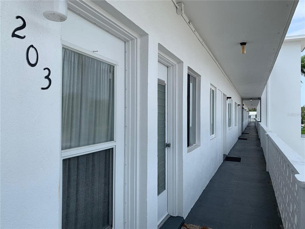 8126 112TH STREET UNIT 203