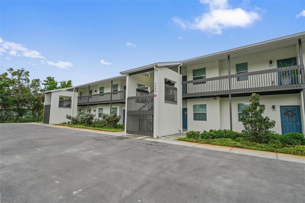 3890 34TH AVENUE S UNIT 103