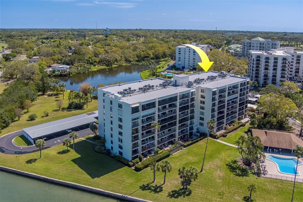 100 OAKMONT LANE UNIT 504 BELLEAIR, FL 33756