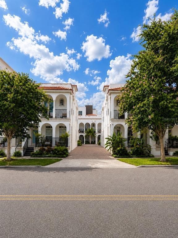 630 3RD AVENUE S ST PETERSBURG, FL 33701