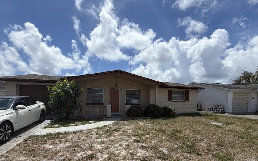 1435 VIKING DRIVE HOLIDAY, FL 34691