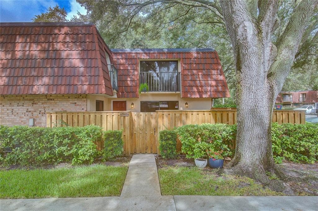 2612 2ND COURT PALM HARBOR, FL 34684