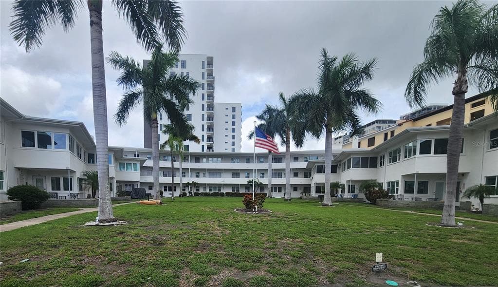 487 1ST STREET S UNIT 205
