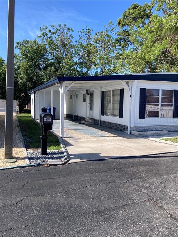 3212 W TIKI DRIVE HOLIDAY, FL 34691