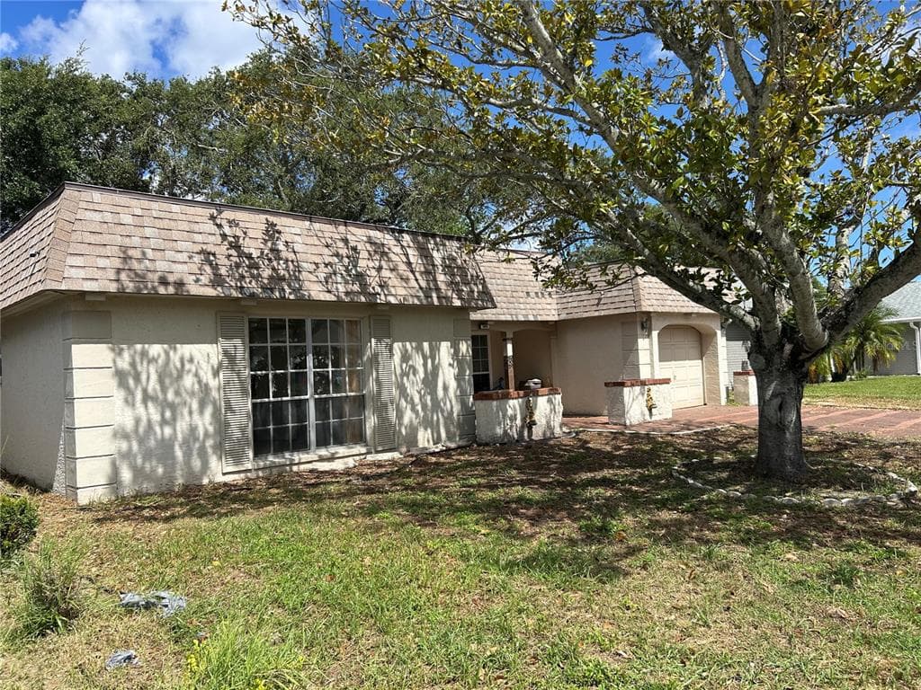 3601 LANDALE DRIVE HOLIDAY, FL 34691